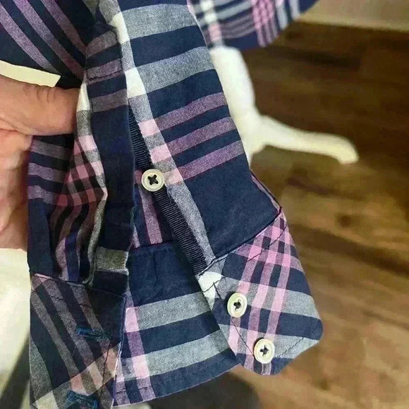 Talbots ladies long sleeve blouse Large. Worn once excellent condition. Cotton - Picture 6 of 11